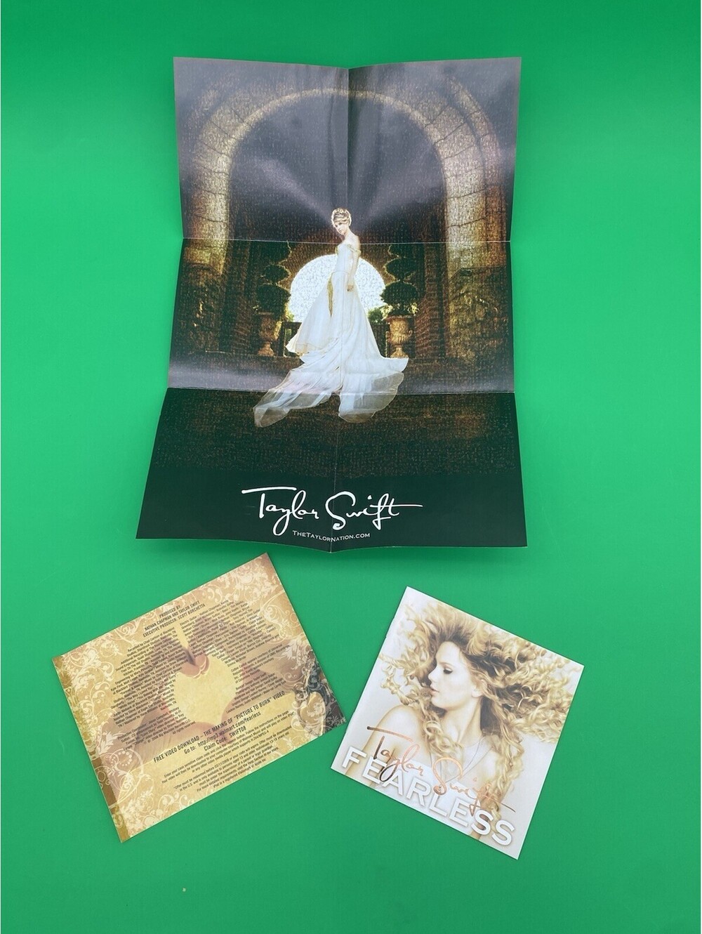Taylor Swift Fearless 14x9.5" Mosaic Poster, Booklet & Inlay - 2008 - No CD/Case